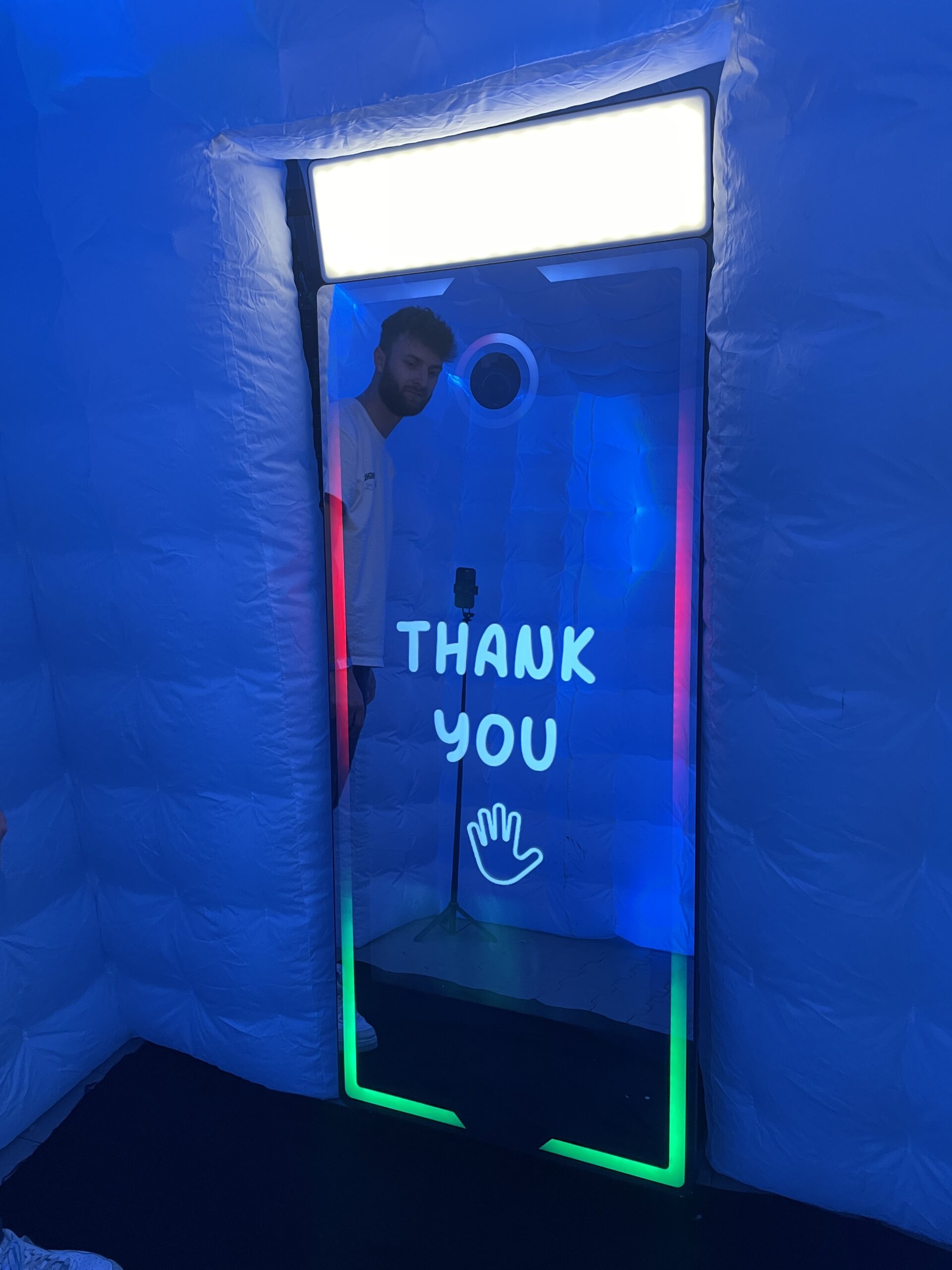 Magic Mirror Fotospiegel mieten in Sinsheim